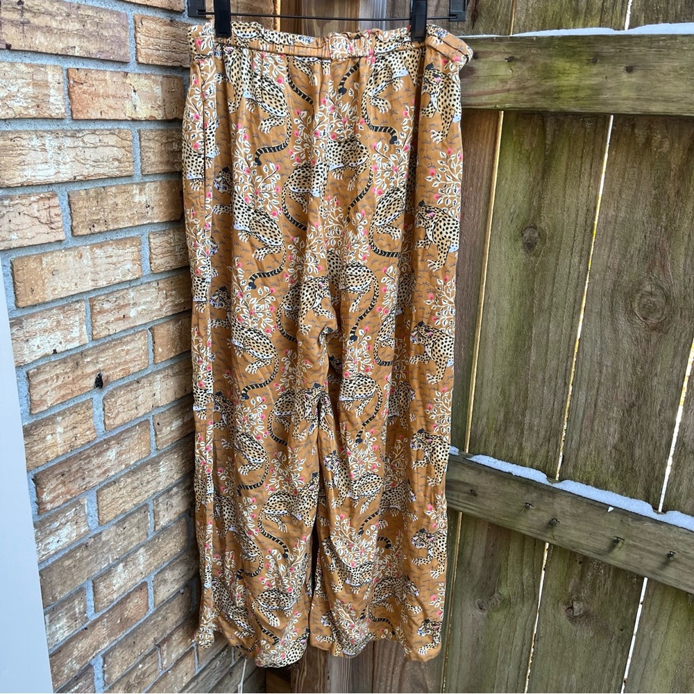 Printfresh Tan Botanical Leopard/Chhetah Pajama P… - image 4